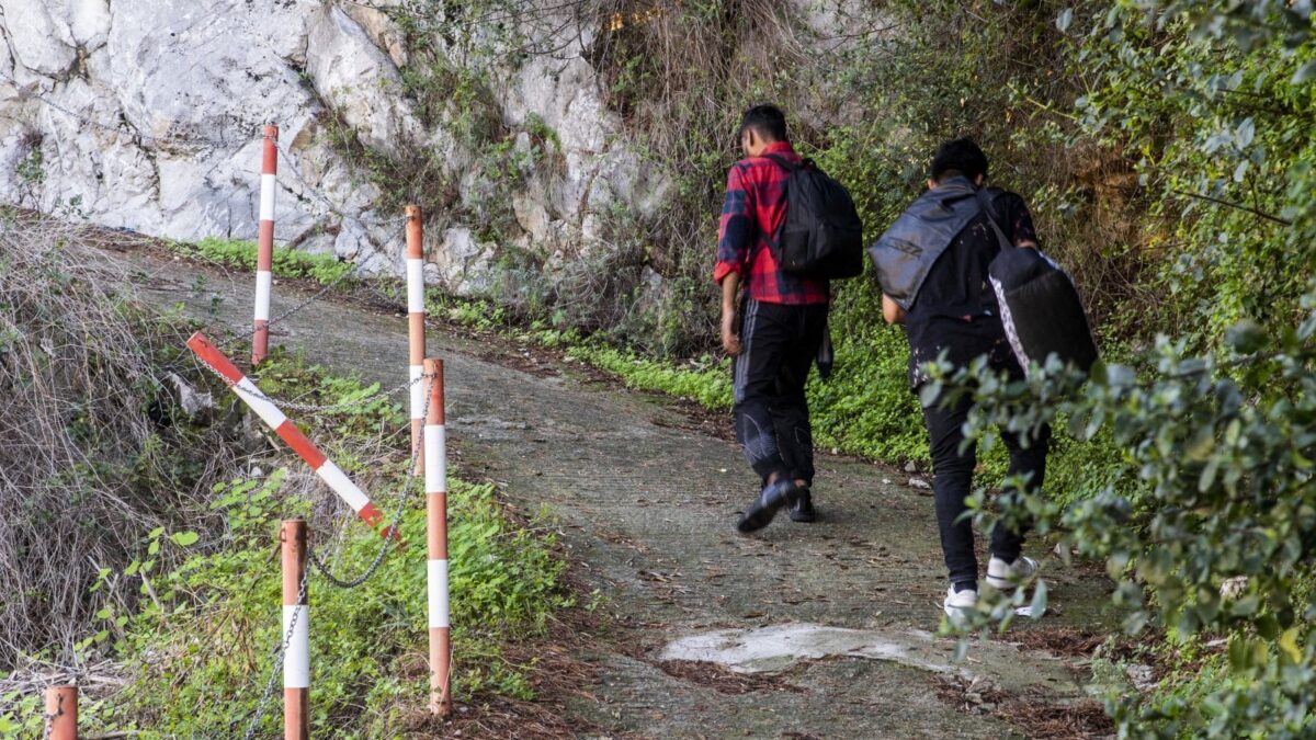 Medici senza Frontiere: respingimenti di minori al confine di Ventimiglia